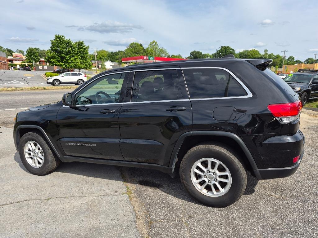 2018 Jeep Cherokee - $11,000