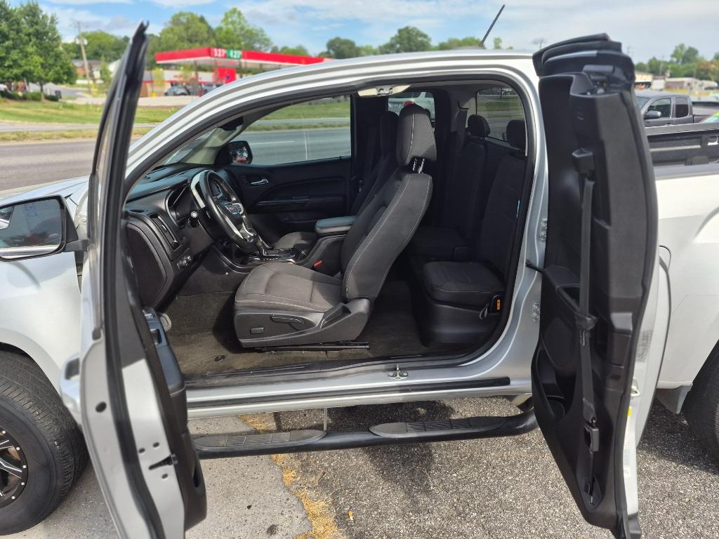 2016 GMC Canyon - $14,800