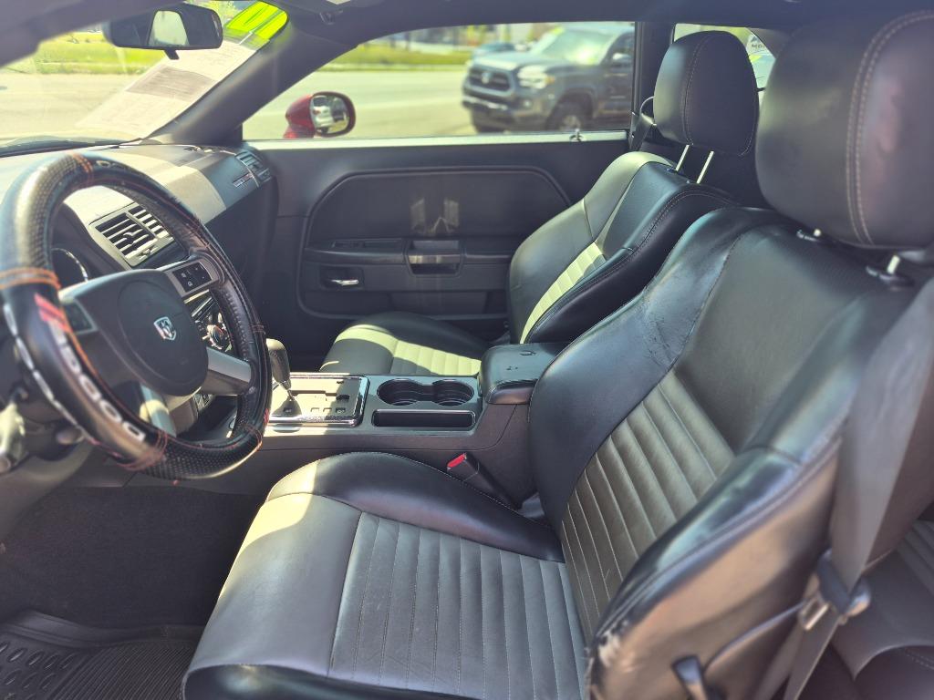 2010 Dodge Challenger - $8,300