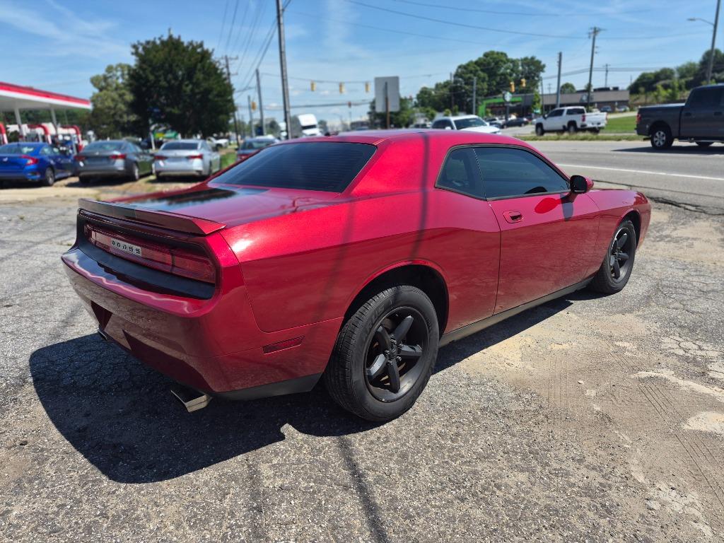 2010 Dodge Challenger - $8,300