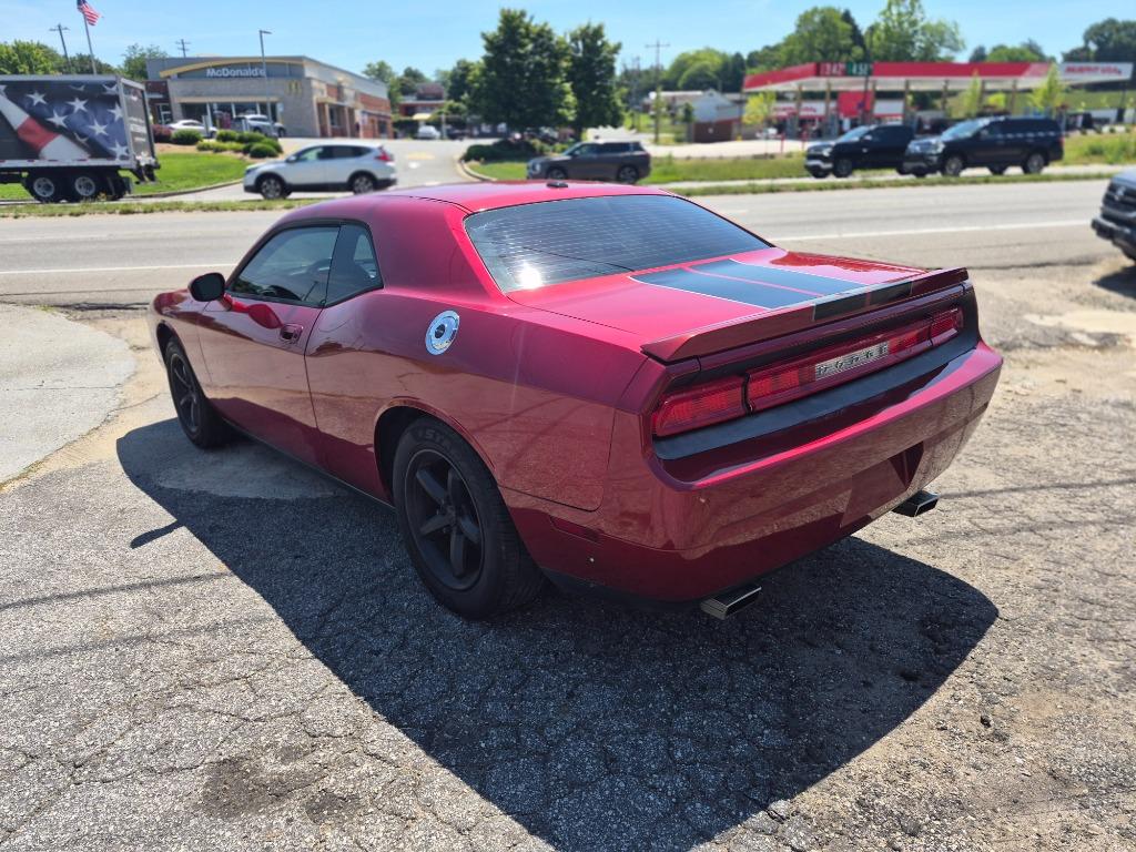 2010 Dodge Challenger - $8,300