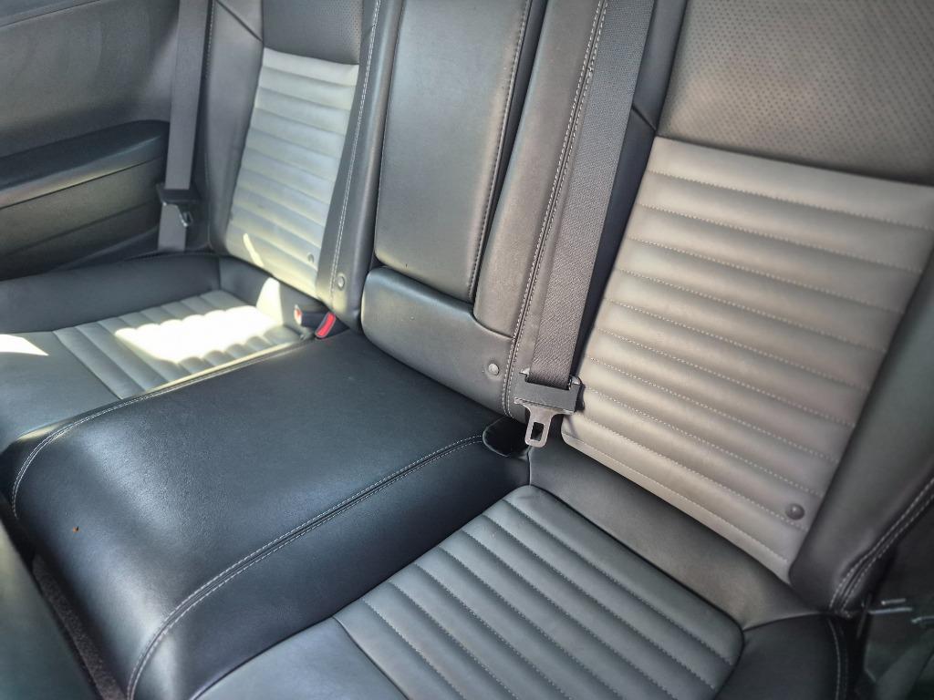 2010 Dodge Challenger - $8,300