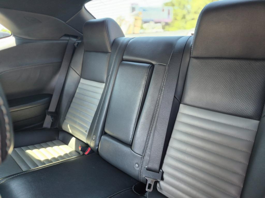 2010 Dodge Challenger - $8,300