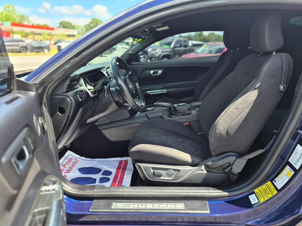 2019 Ford Mustang - $22,900