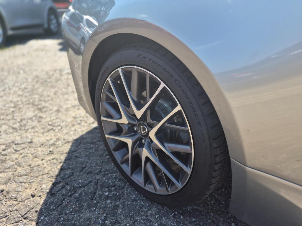 2017 Lexus RC - $18,900