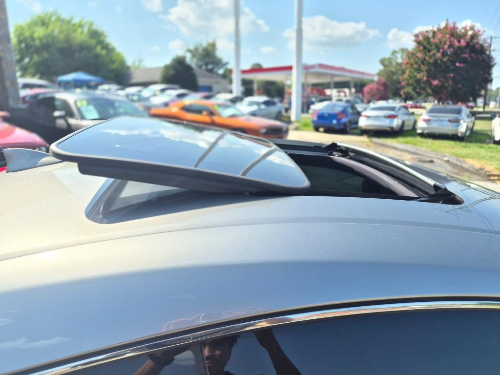 2017 Lexus RC - $18,900