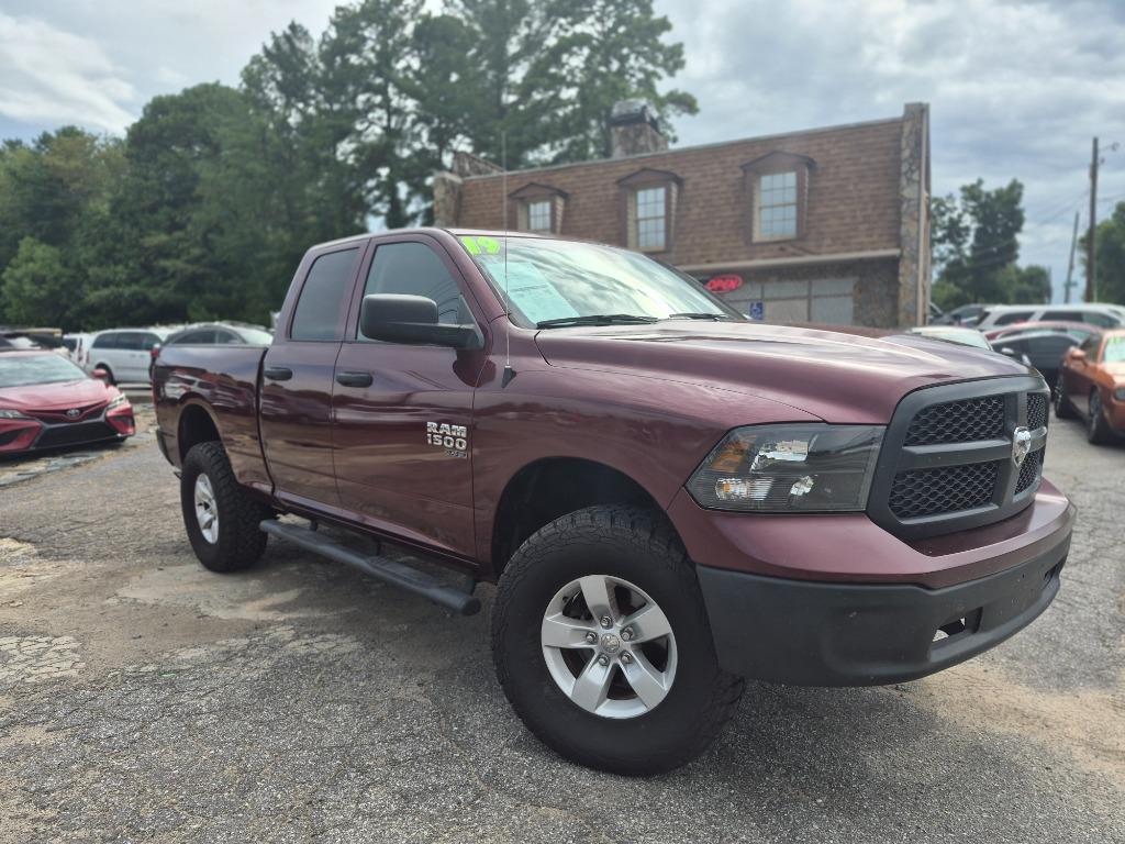 2019 Ram 1500 DS - $12,800