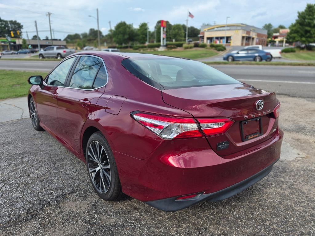 2018 Toyota Camry - $14,950