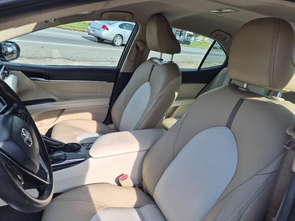 2018 Toyota Camry - $14,950