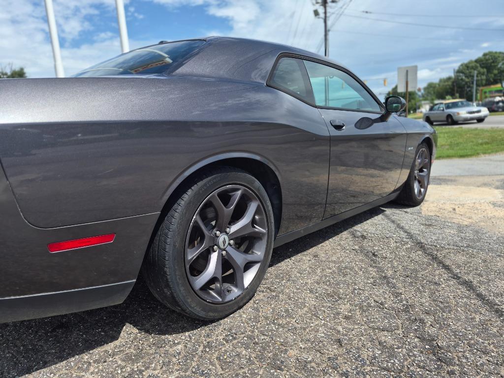 2019 Dodge Challenger - $14,500