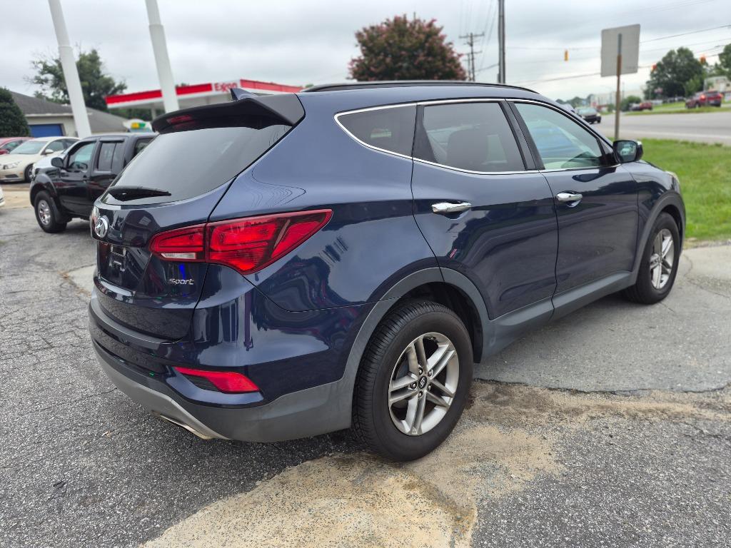 2017 Hyundai Santa FE Sport - $8,800