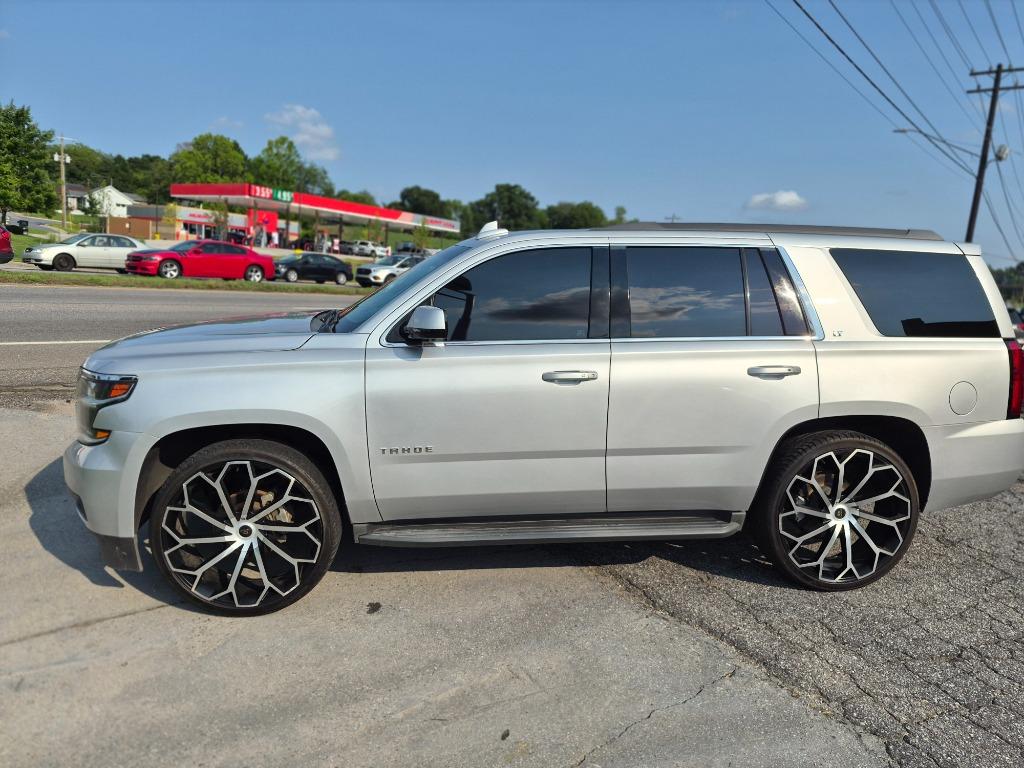 2017 Chevrolet Tahoe - $17,300