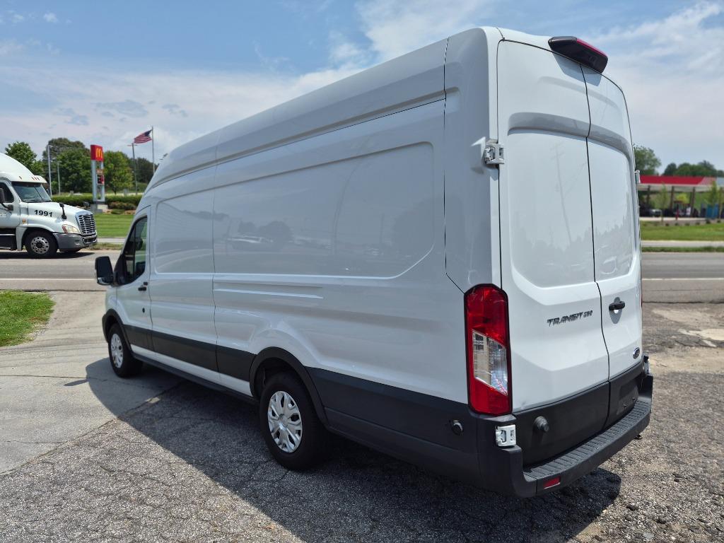 2020 Ford Transit - $17,800