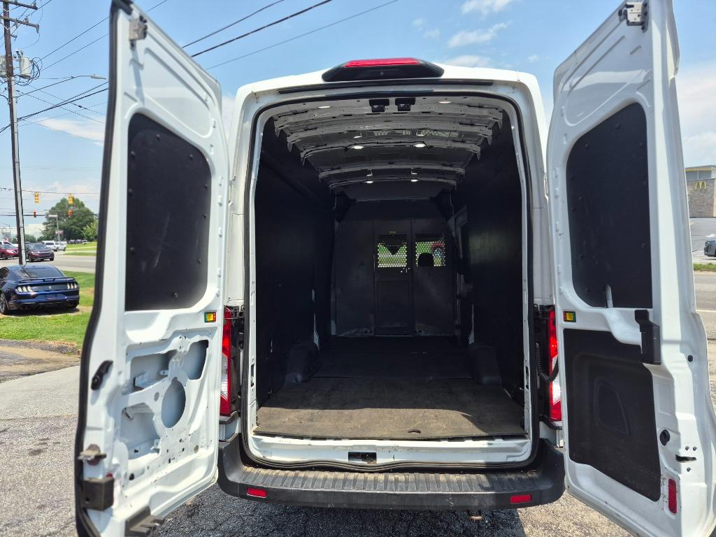 2020 Ford Transit - $17,800