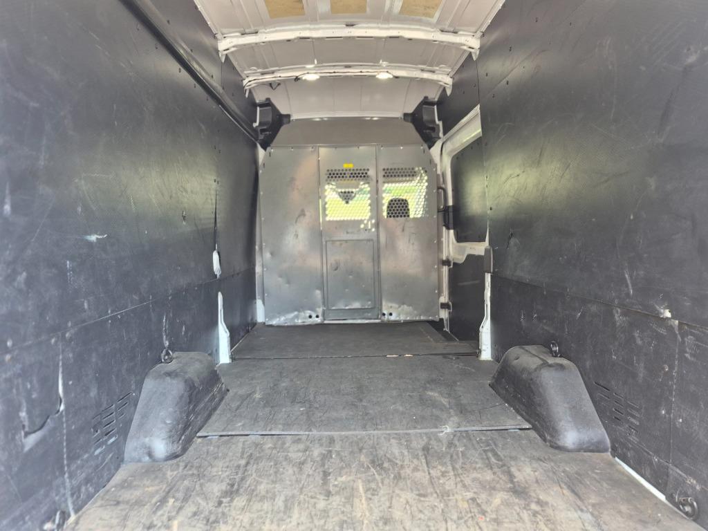 2020 Ford Transit - $17,800
