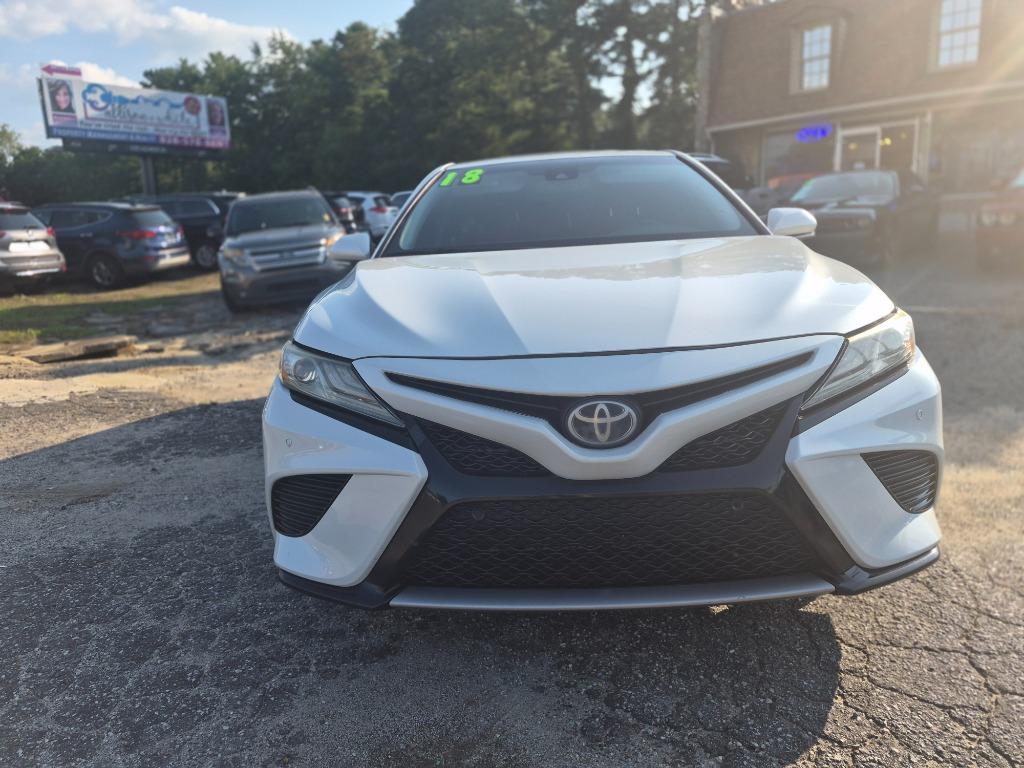 2018 Toyota Camry - $15,900