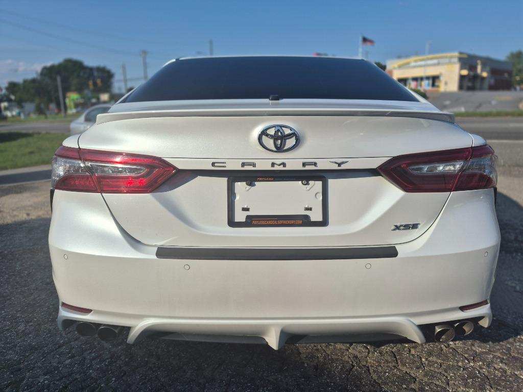 2018 Toyota Camry - $15,900