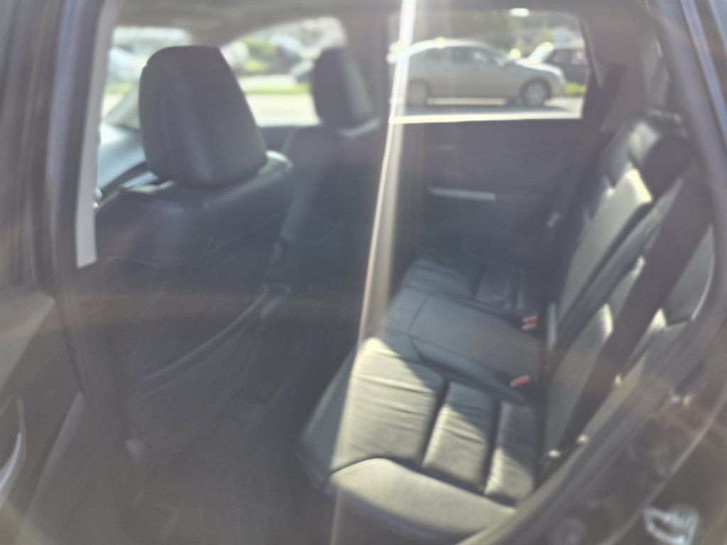 2012 Honda CR-V - $10,800