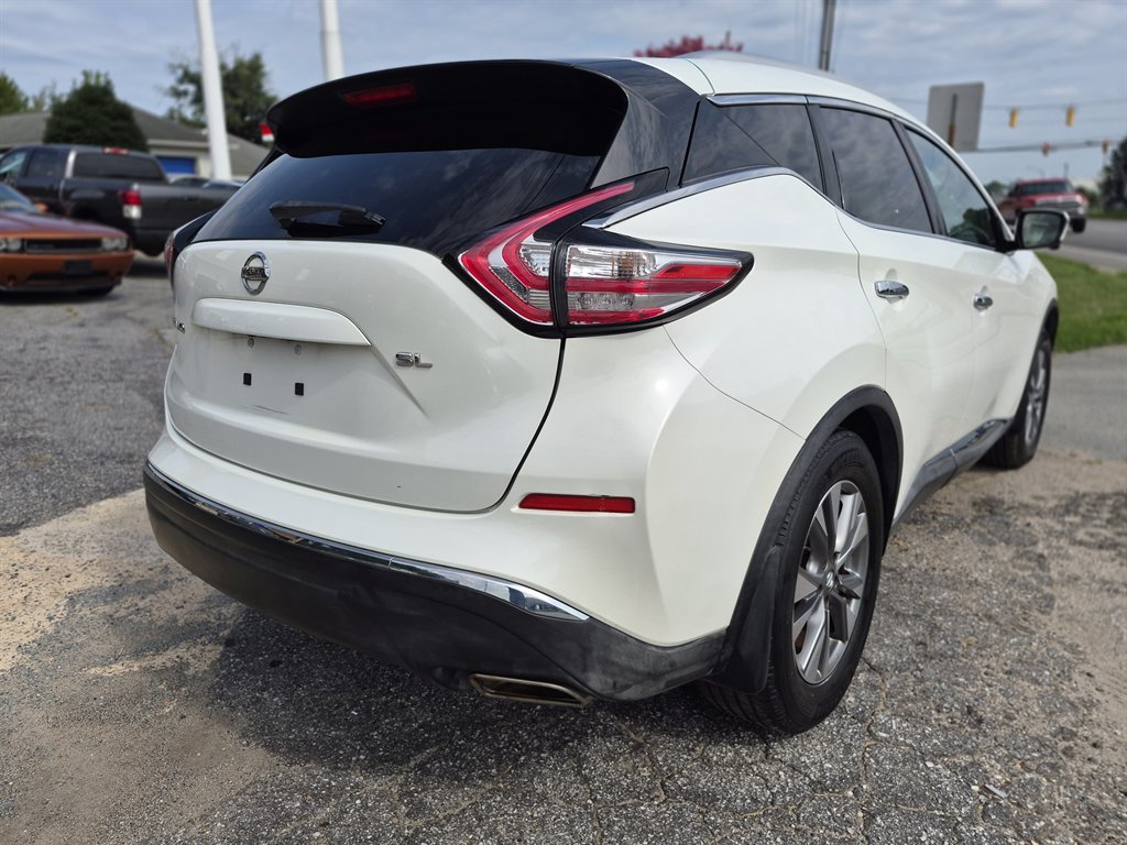 2016 Nissan Murano - $10,900