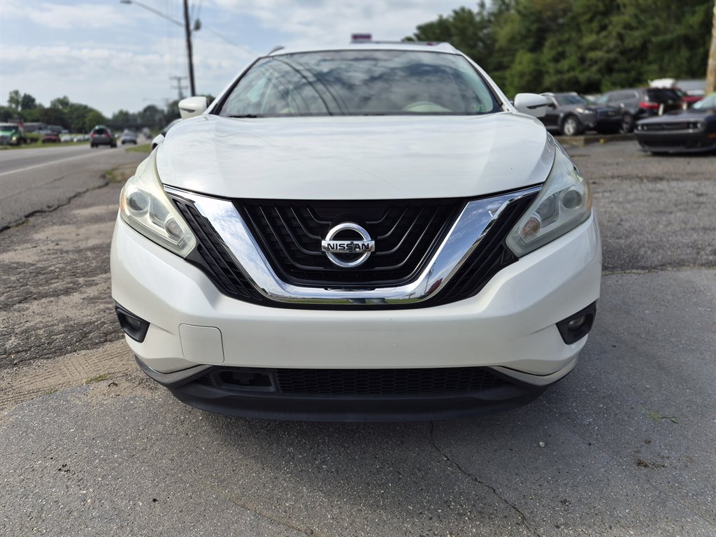 2016 Nissan Murano - $10,900