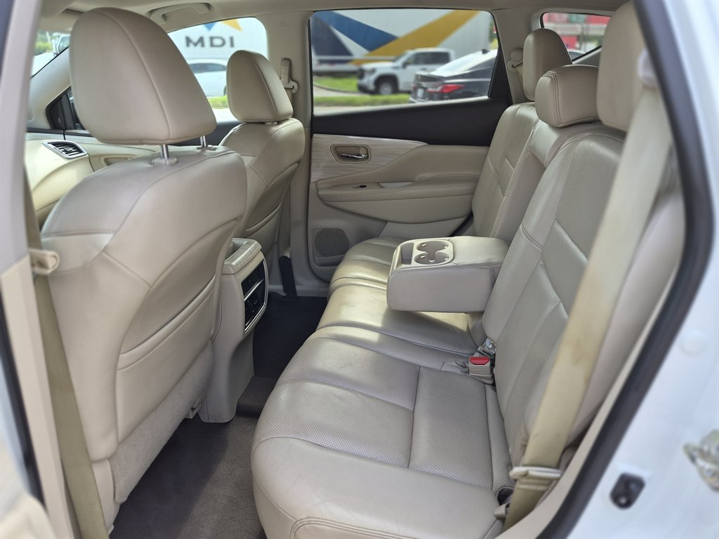 2016 Nissan Murano - $10,900