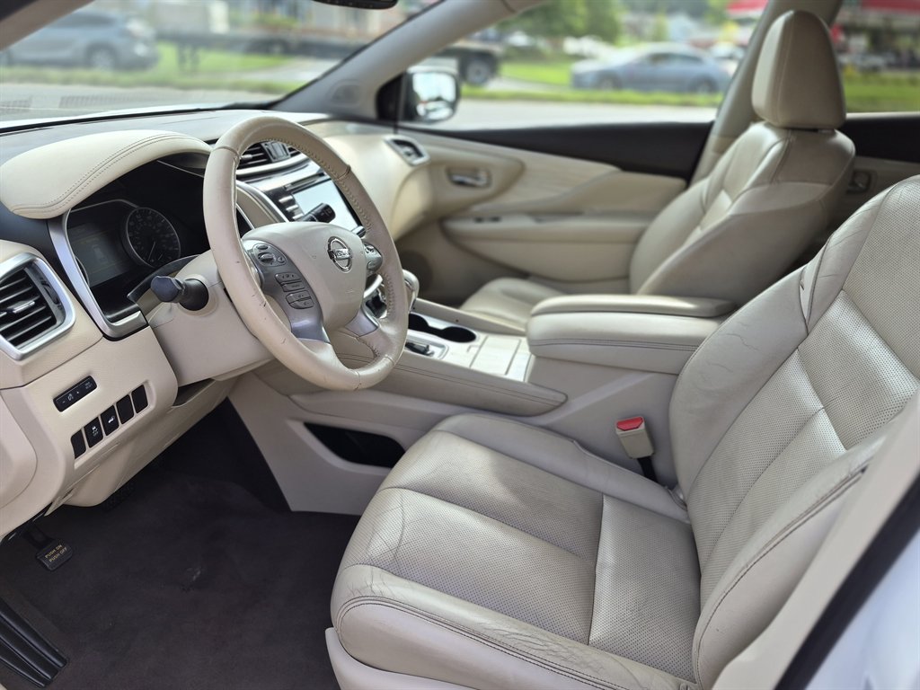 2016 Nissan Murano - $10,900