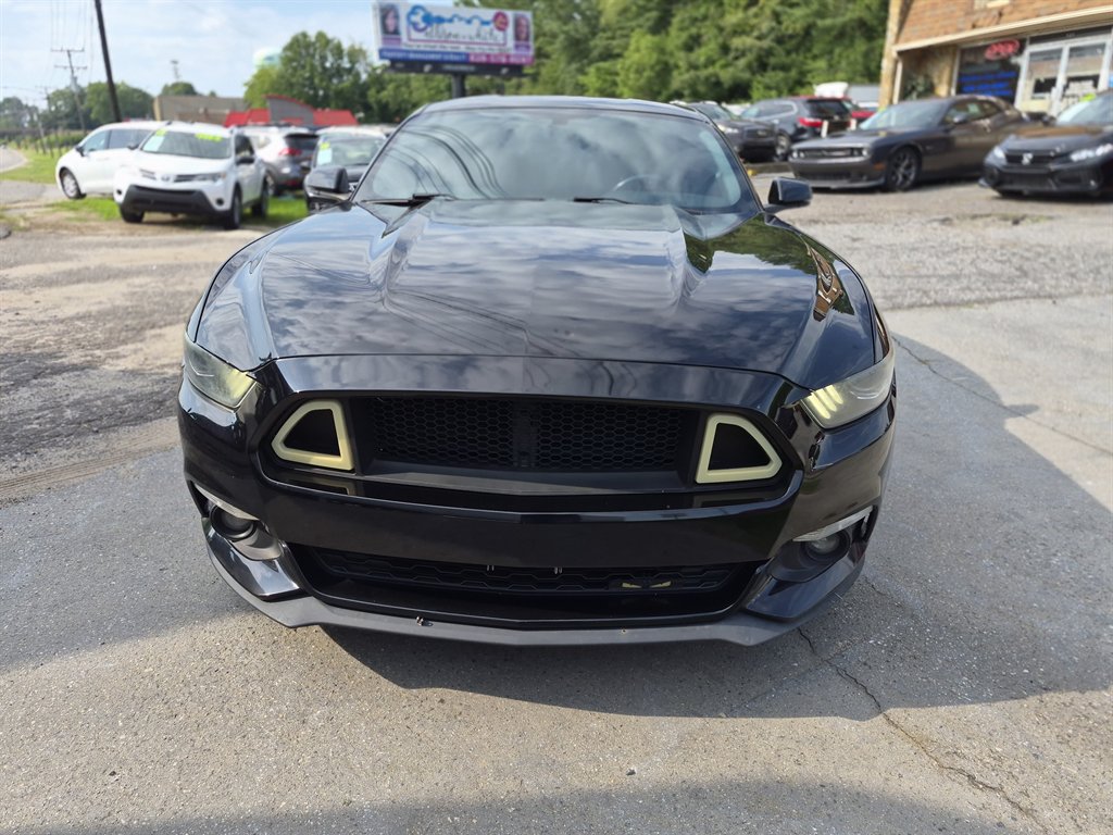 2016 Ford Mustang - $10,600