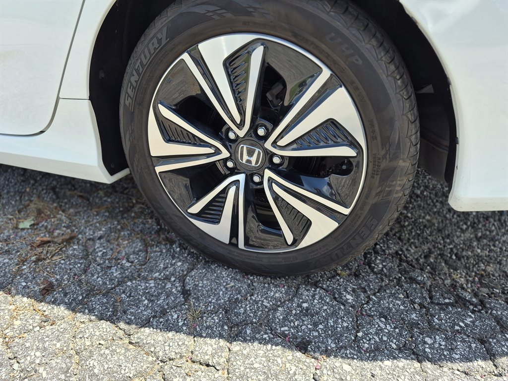 2018 Honda Civic - $13,900