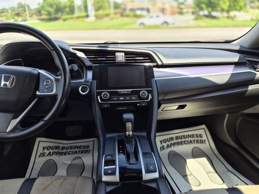 2018 Honda Civic - $13,900