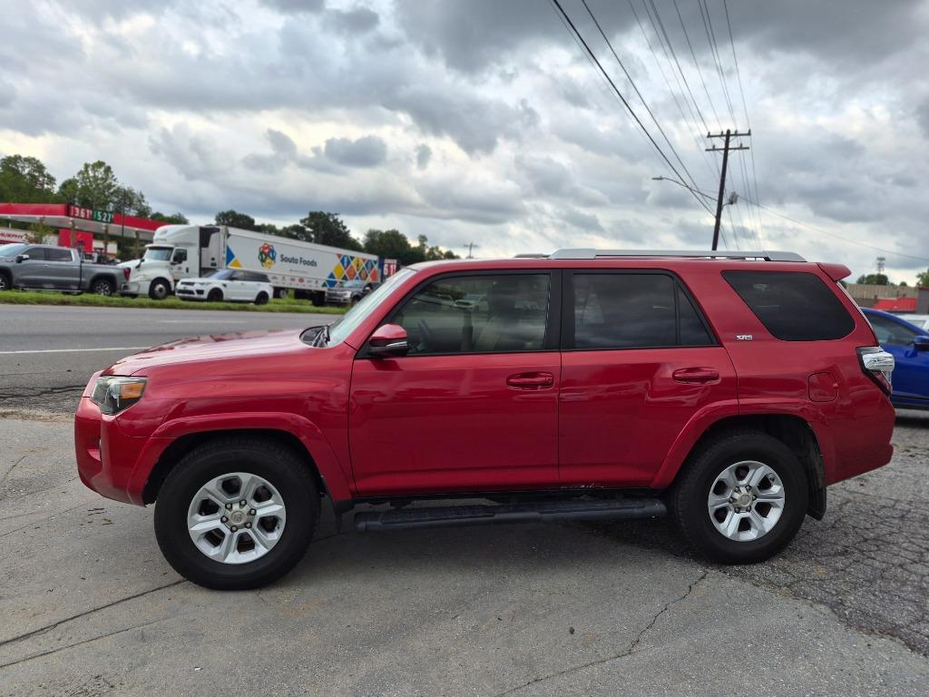2017 Toyota 4Runner - $17,900