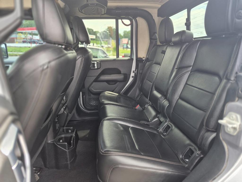 2020 Jeep Gladiator - $22,300