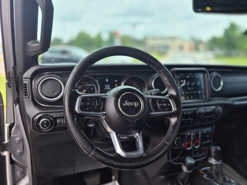 2020 Jeep Gladiator - $22,300