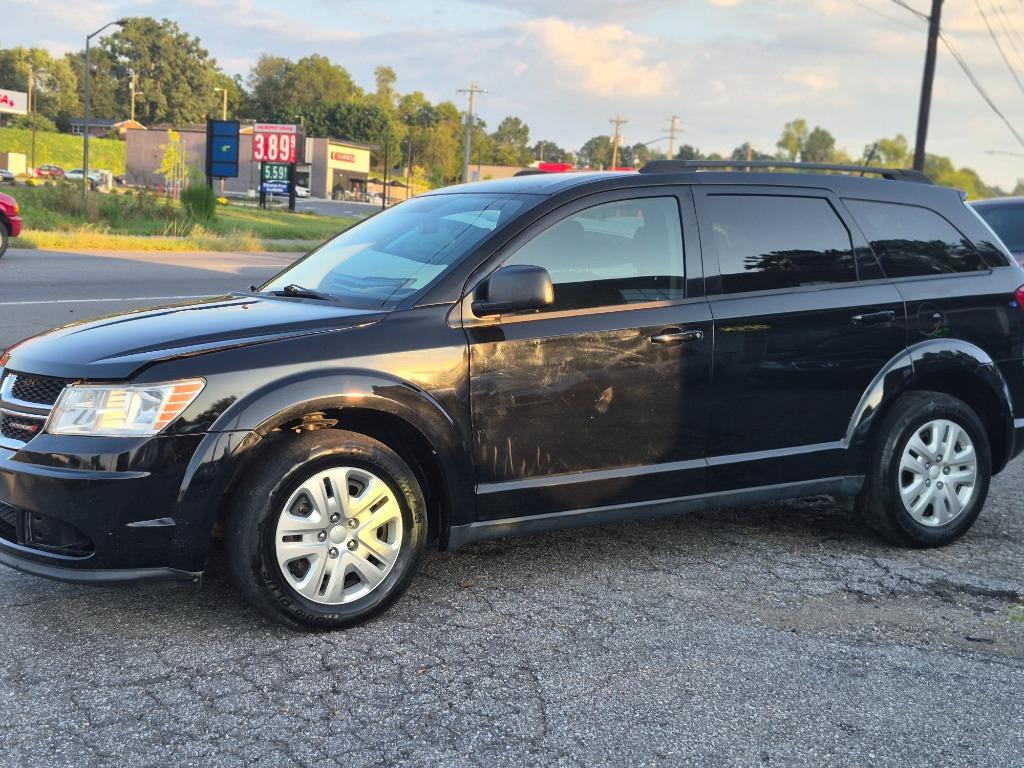 2017 Dodge Journey - $4,700