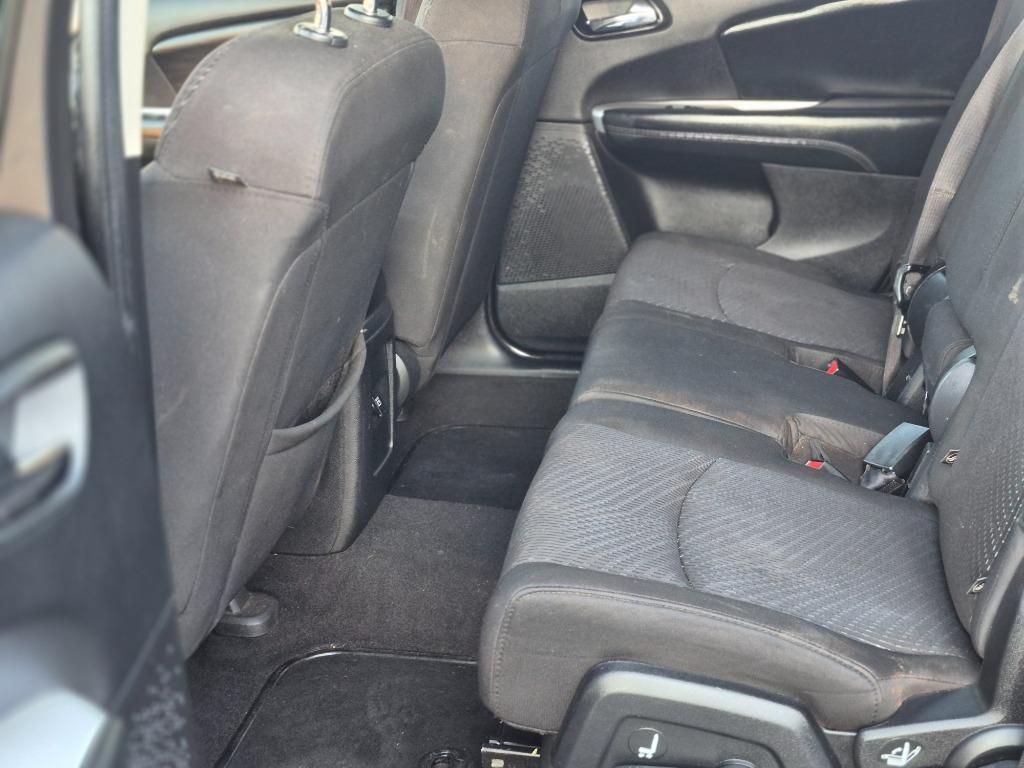 2017 Dodge Journey - $4,700