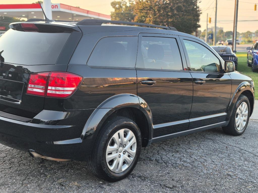 2017 Dodge Journey - $4,700