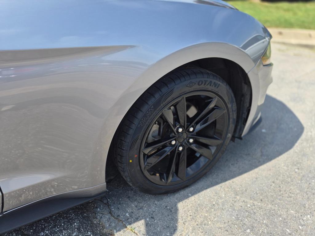 2020 Ford Mustang - $16,750