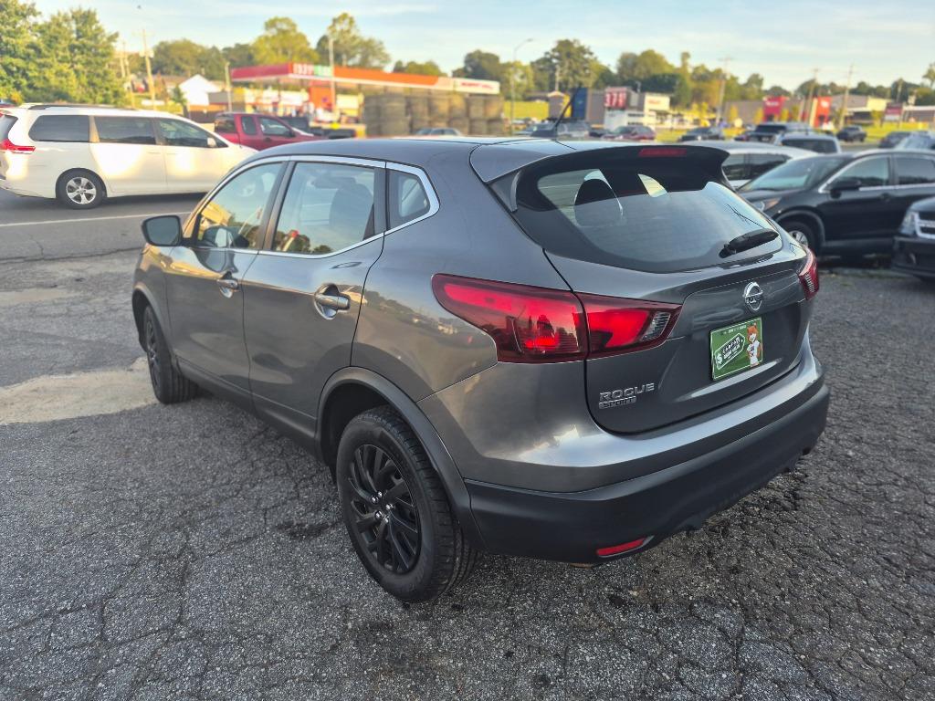 2018 Nissan Rogue - $4,750