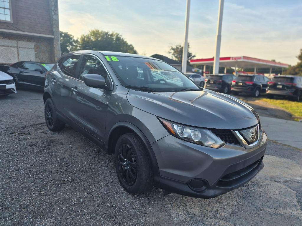 2018 Nissan Rogue - $4,750