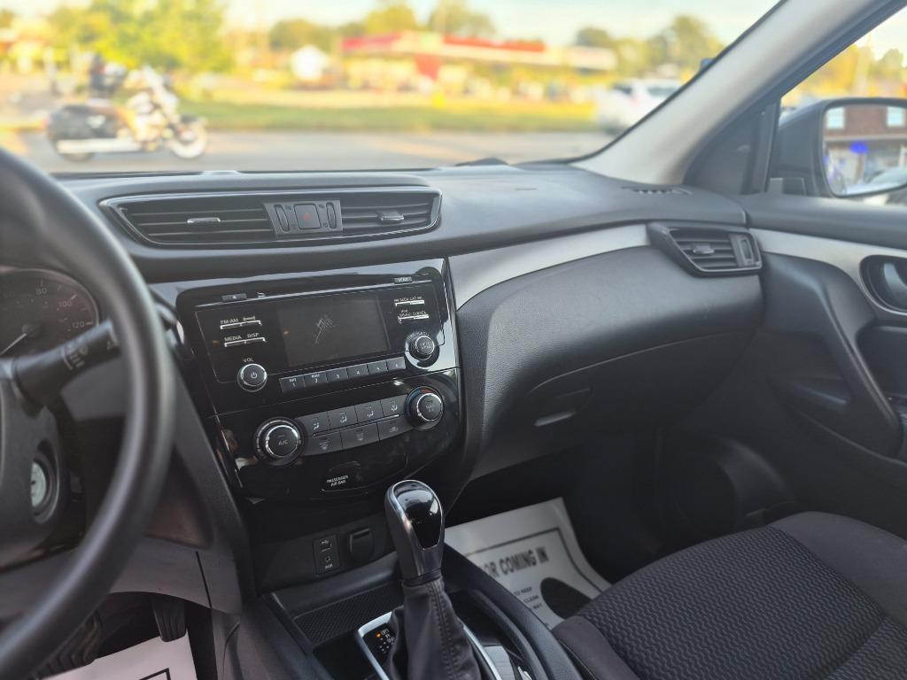 2018 Nissan Rogue - $4,750