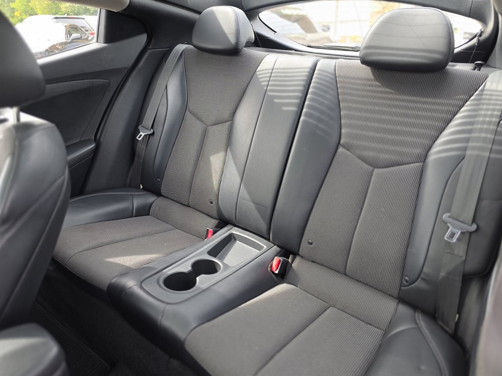 2013 Hyundai Veloster - $4,800