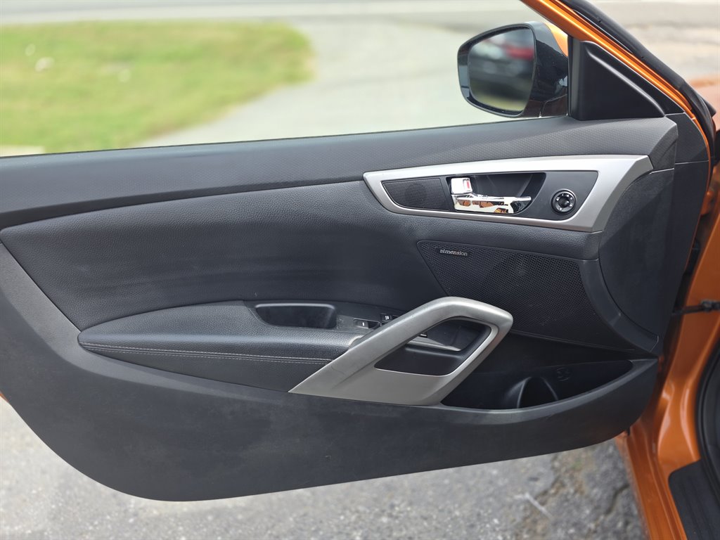 2013 Hyundai Veloster - $4,800