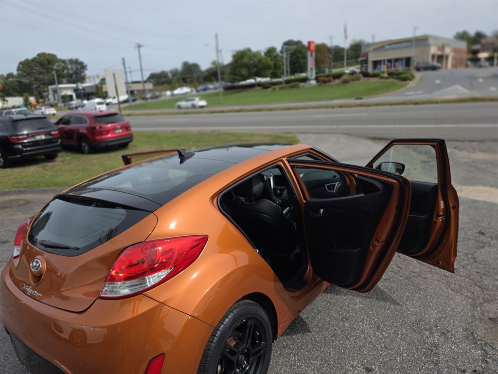 2013 Hyundai Veloster - $4,800