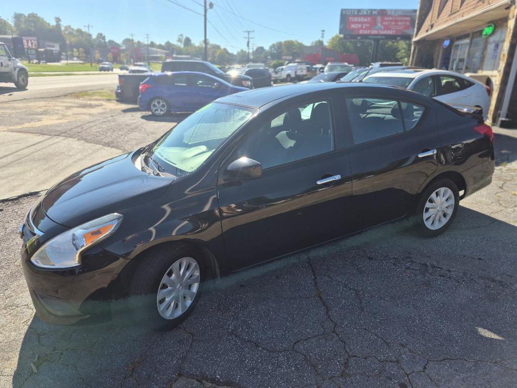 2019 Nissan Versa - $5,280