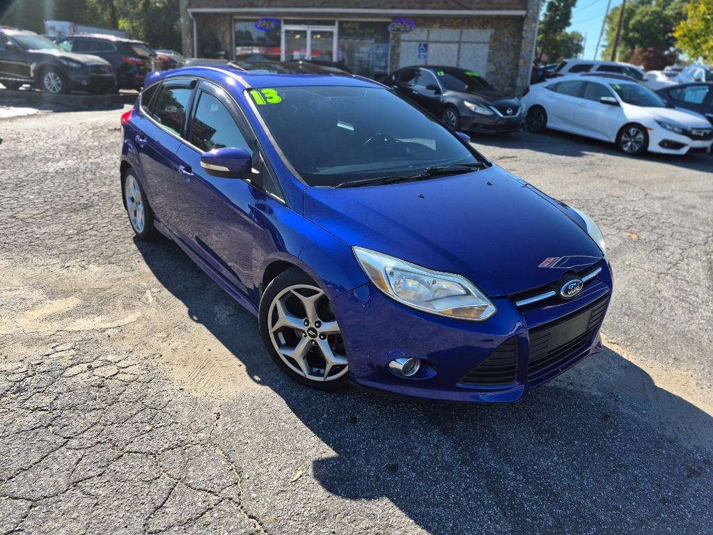 2013 Ford Focus - $8,350