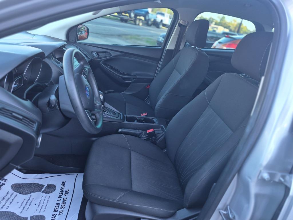 2017 Ford Focus - $5,850