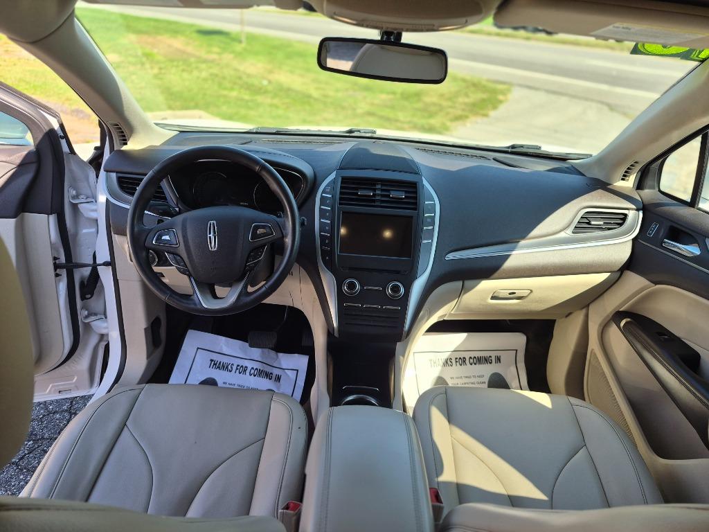 2018 Lincoln MKC - $8,300