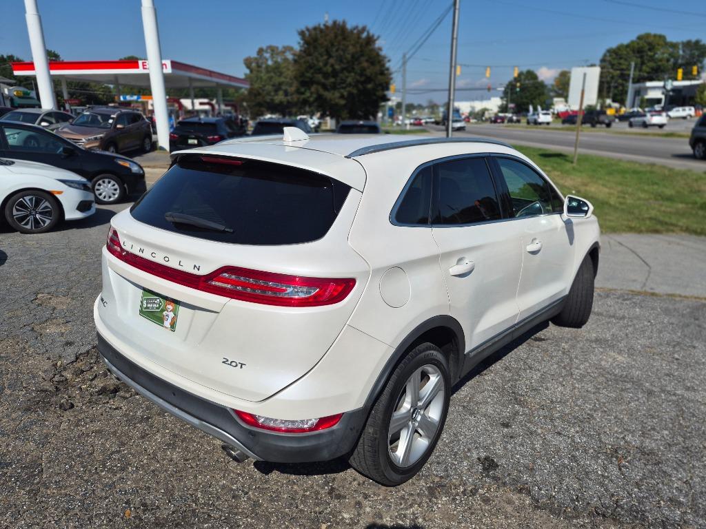 2018 Lincoln MKC - $8,300