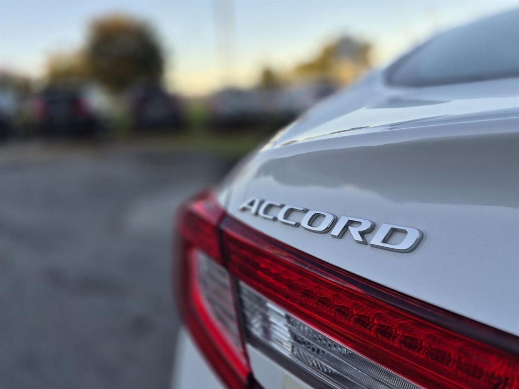 2018 Honda Accord - $12,350