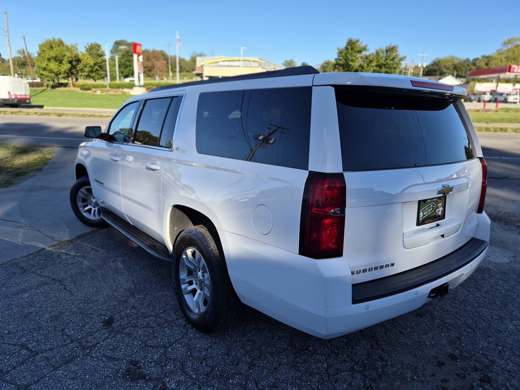 2019 Chevrolet Suburban - $12,450