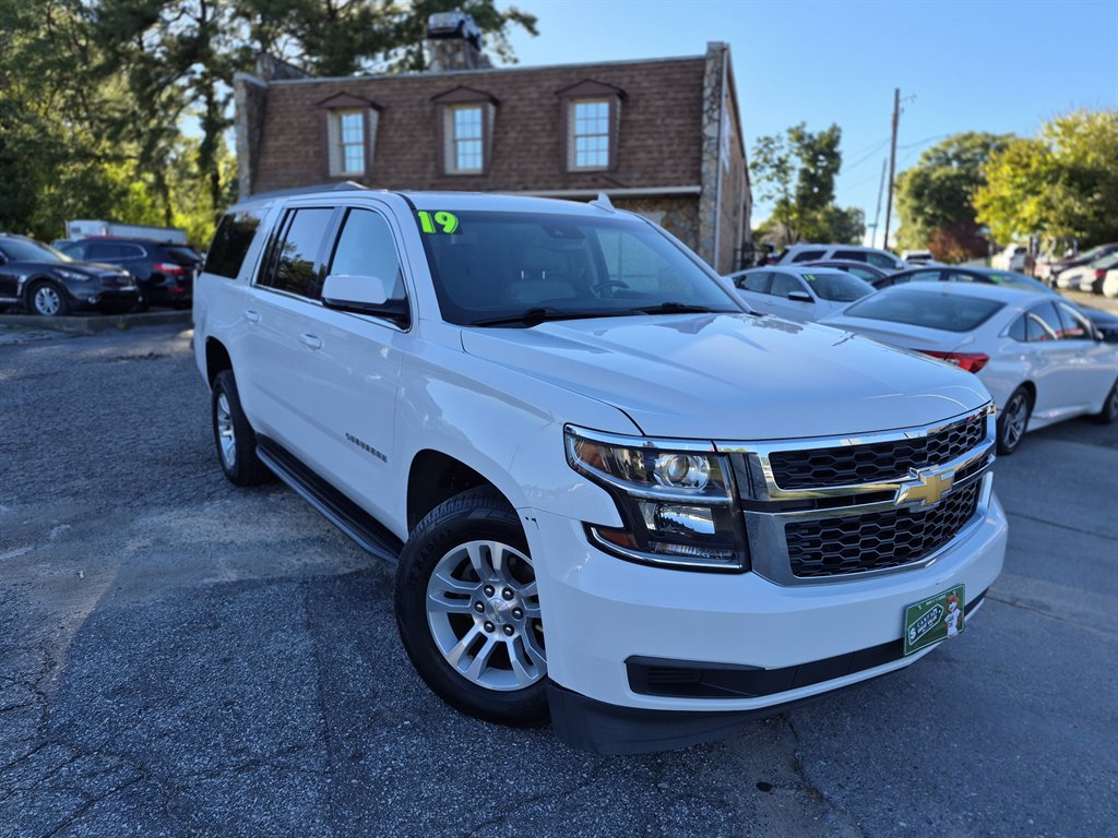 2019 Chevrolet Suburban - $12,450
